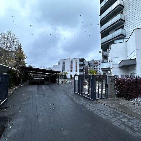 Apartament Wlodarzewska Варшава Екстериор снимка