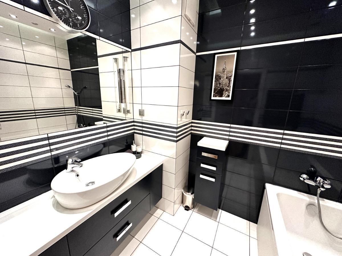 Apartament Wlodarzewska Варшава Екстериор снимка